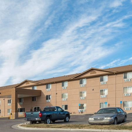 Super 8 By Wyndham Henderson North East Denver Eksteriør bilde