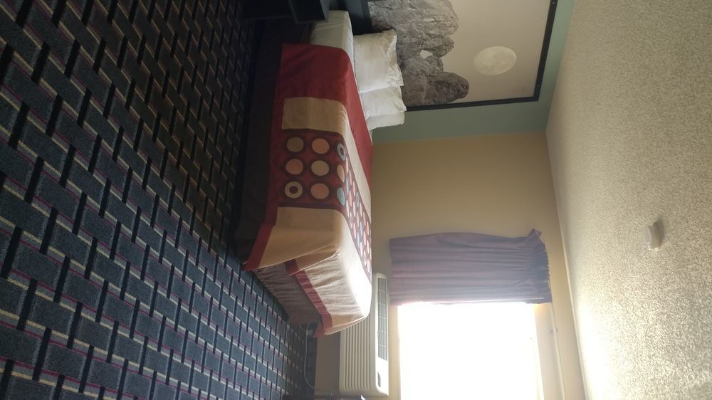 Super 8 By Wyndham Henderson North East Denver Eksteriør bilde